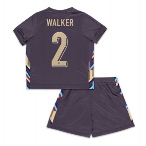 England Kyle Walker #2 Replika Babytøj Udebanesæt Børn EM 2024 Kortærmet (+ Korte bukser)